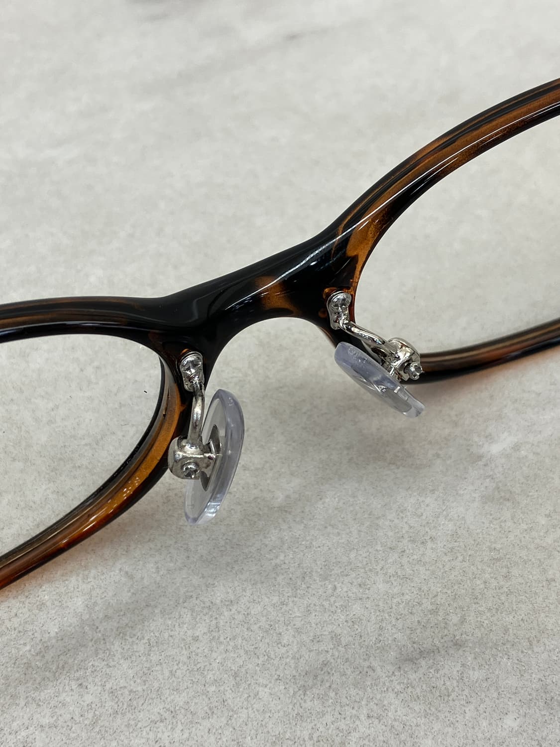 B71 AB2TR 데미 오벌 슬림 뿔테 안경564 상품이미지4