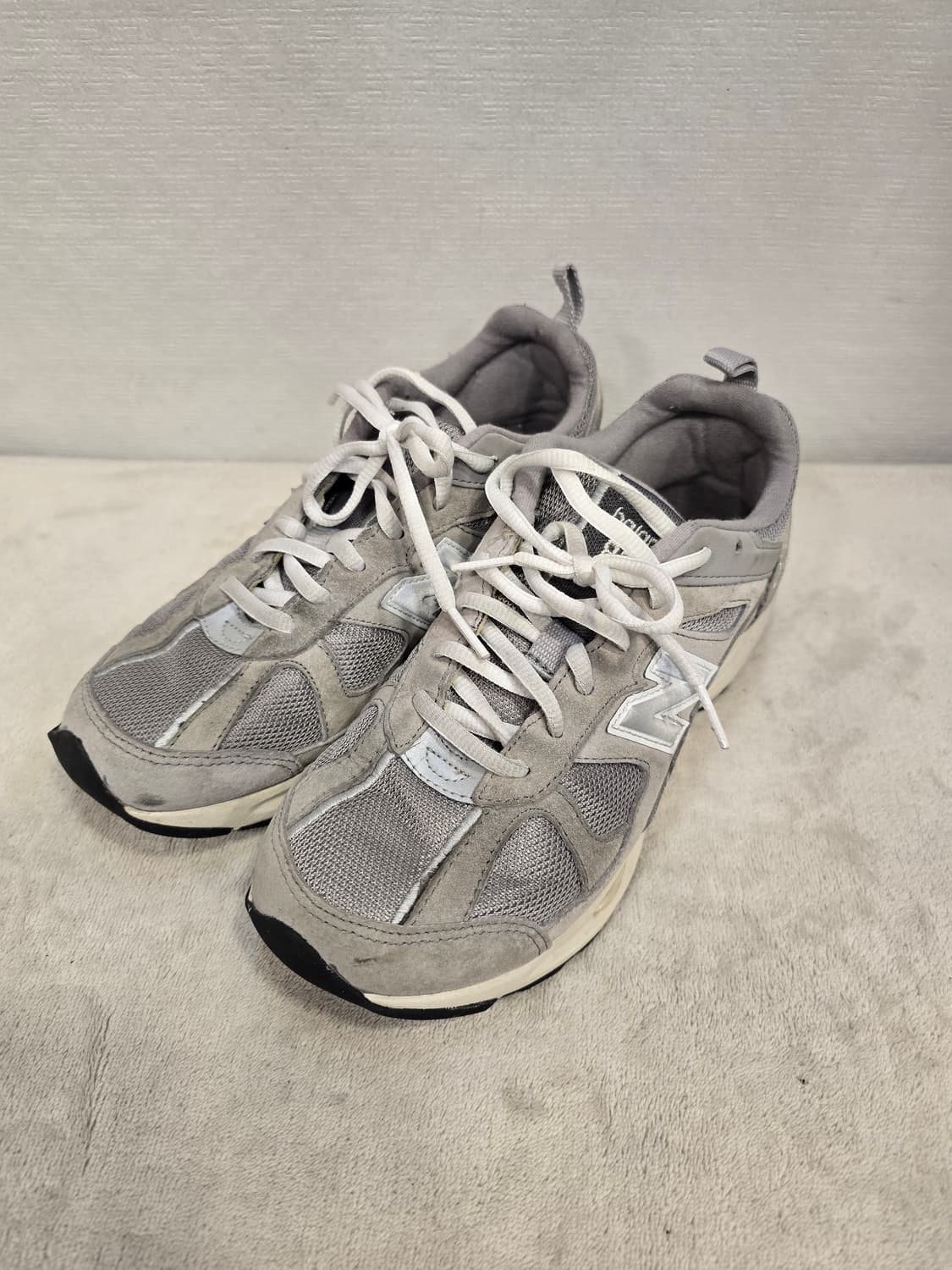 뉴발란스 878 그레이 스웨이드 운동화 235 상품이미지1