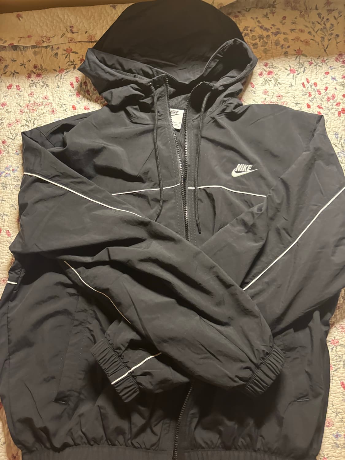 나이키 바람막이 상품이미지1