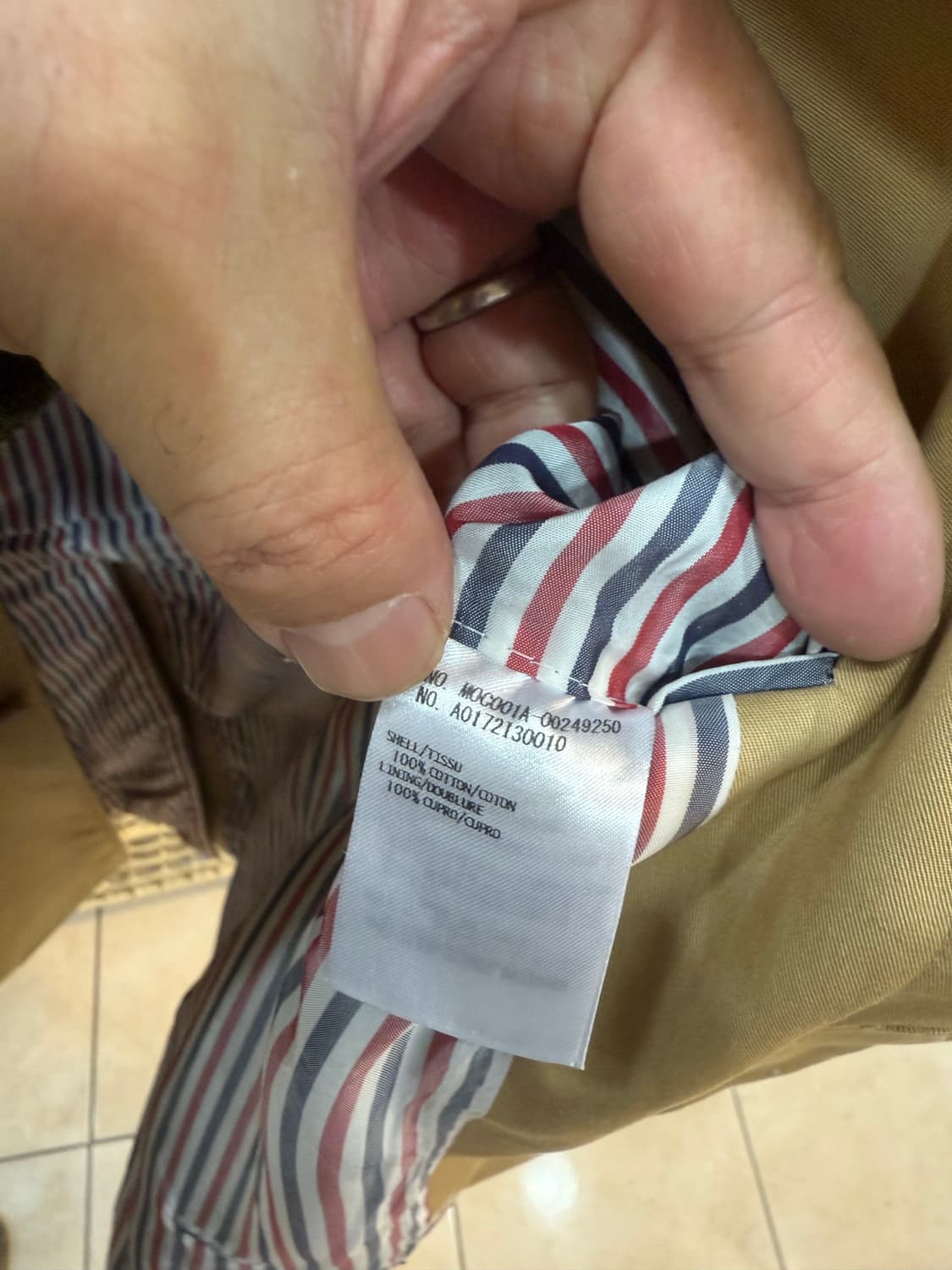 4/105 정품 톰브라운 맥 코트 팝니다 상품이미지5