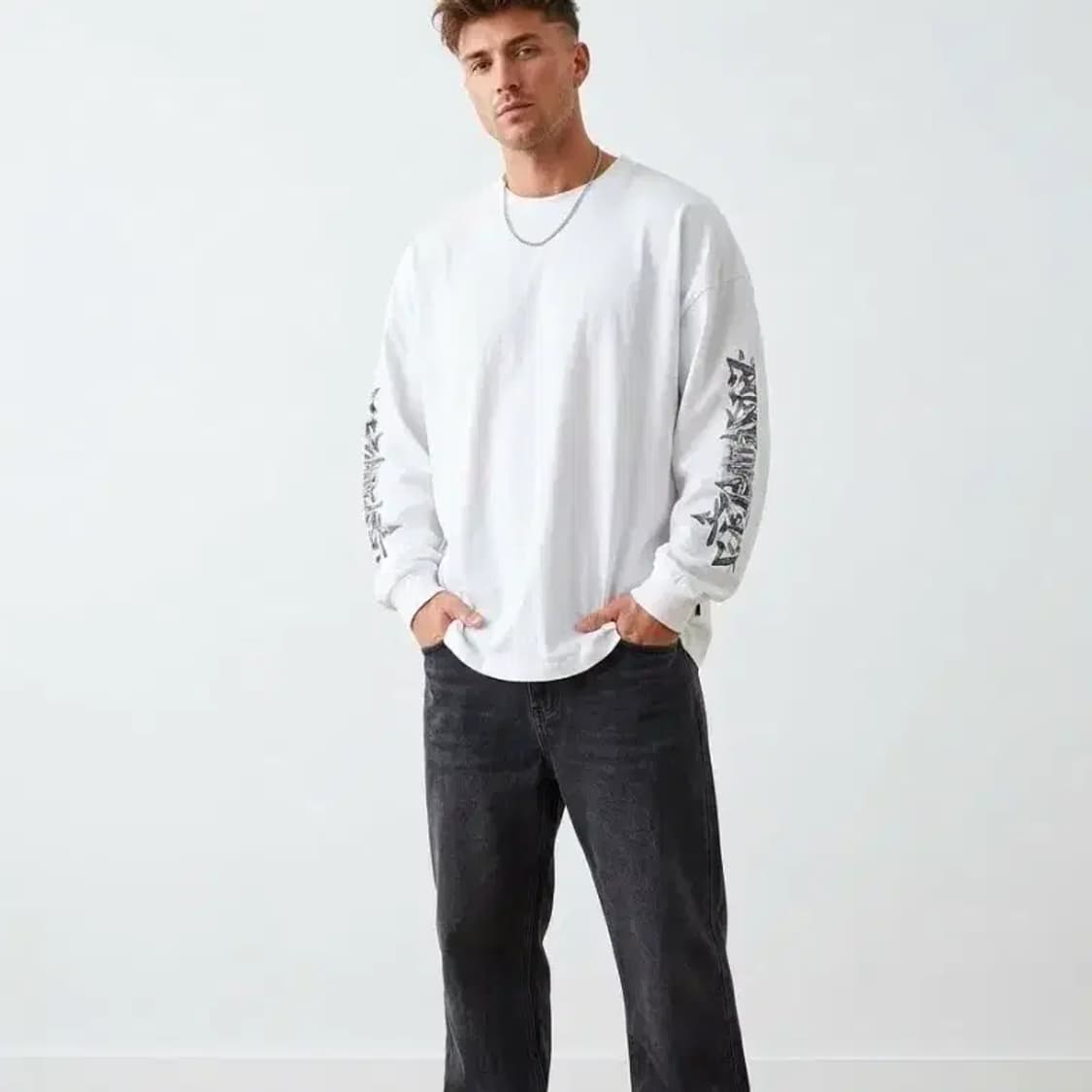 준지 아카이브 새상품오버핏 롱슬리브 티셔츠 100~105 (FW2025) 상품이미지1