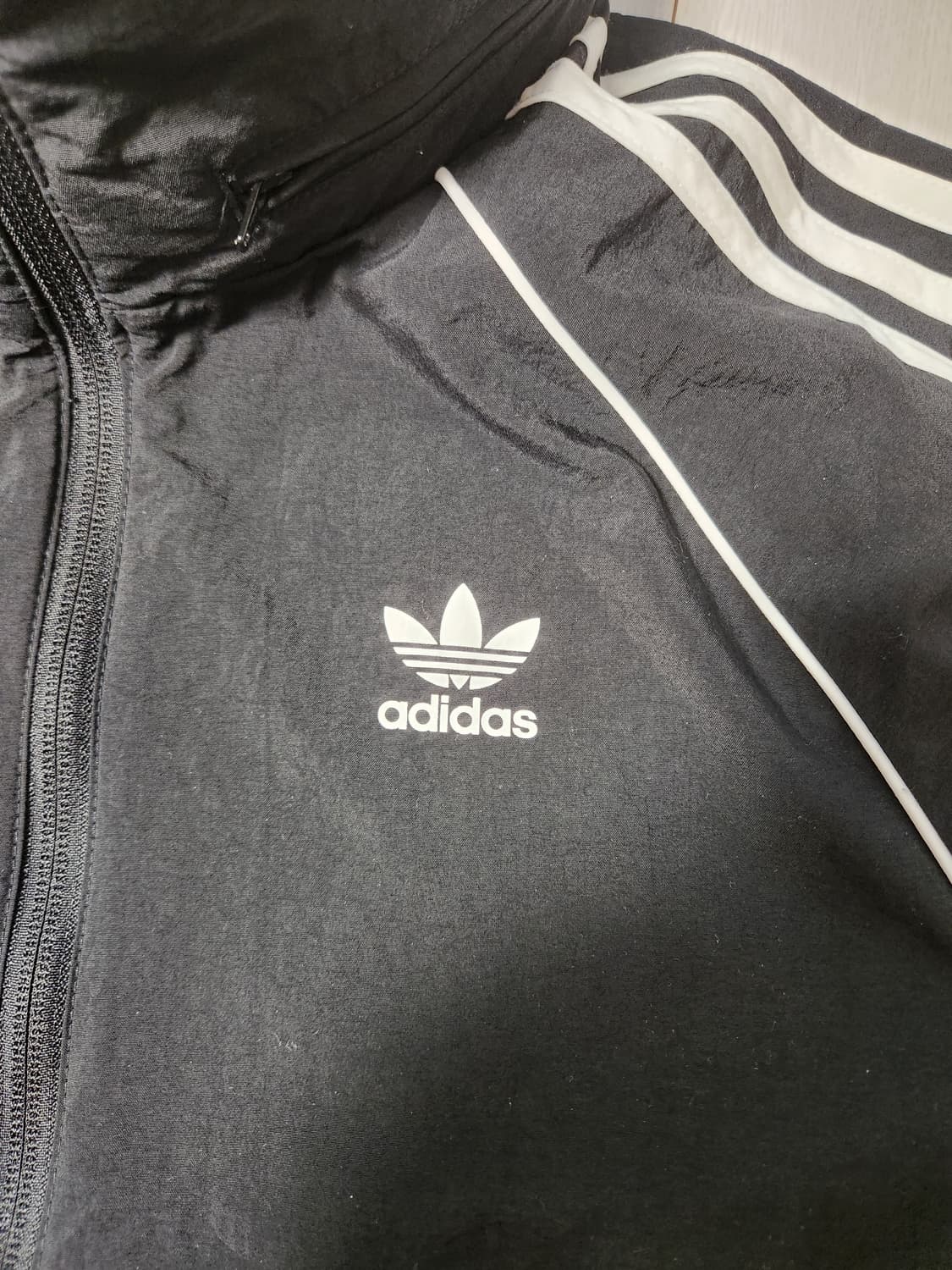 아디다스 슈퍼스타 윈드브레이커 CW1309 바람막이 집업 사이즈95 m
 상품이미지8