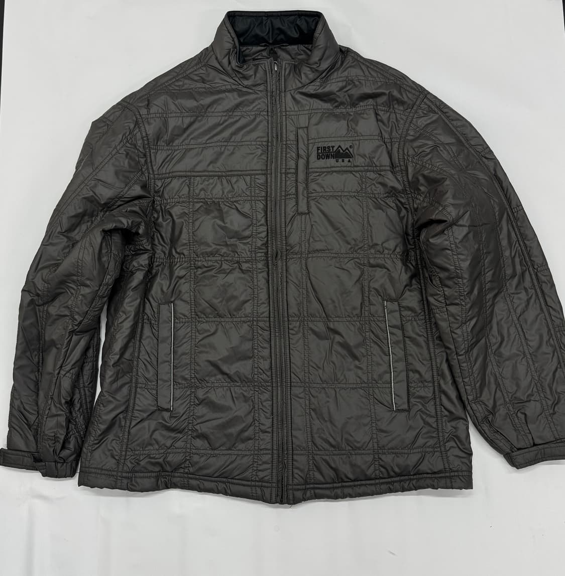 FIRST DOWN  누빔 경량패딩 애쉬 그레이 스트릿 글로시 일본 상품이미지3
