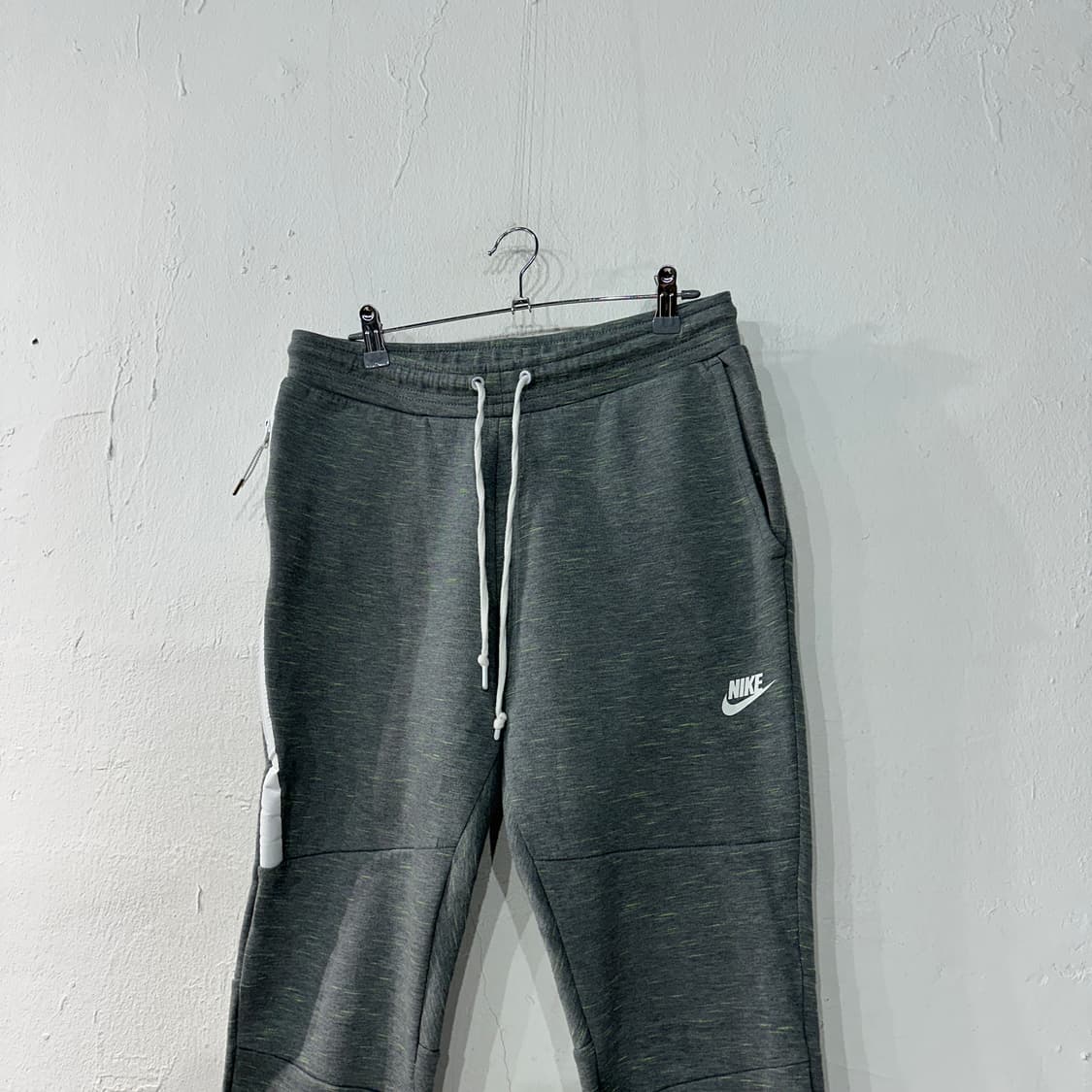 나이키 테크팩 조거팬츠 L 상품이미지2