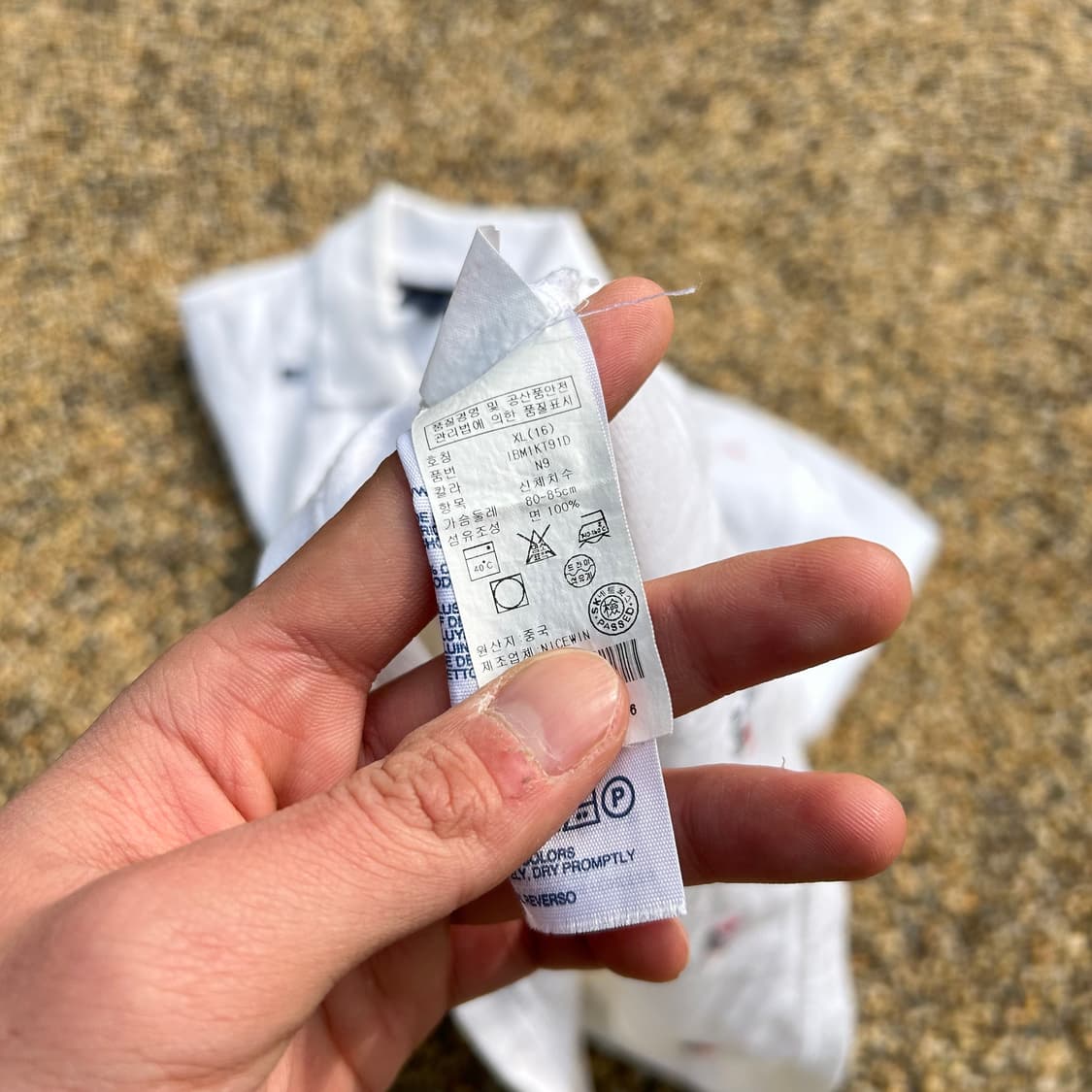 타미힐피거(Tommyhilfiger)화이트 패턴 반팔 카라티 상품이미지5