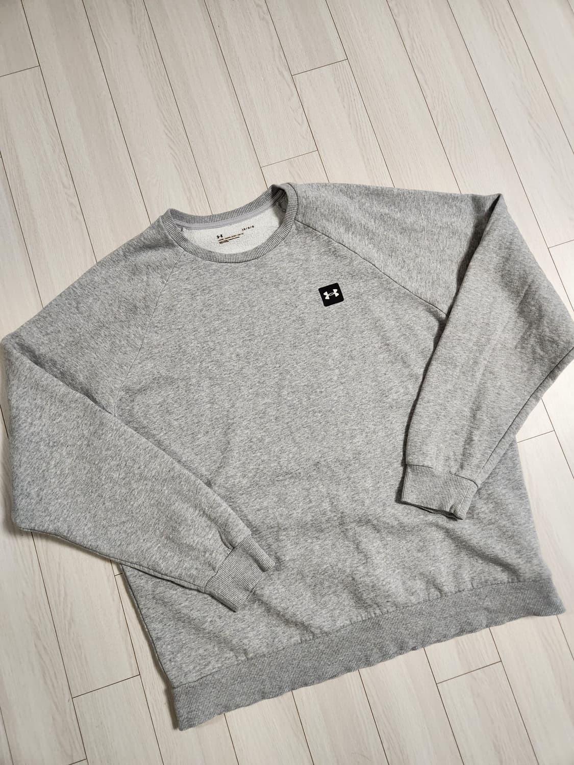 언더아머 UA 라이벌 플리스 기모 긴팔티 그레이 남여공용 맨투맨 티셔츠  상품이미지2