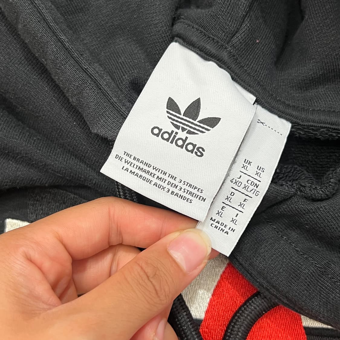 [100-105] 아디다스 후드티 상품이미지4