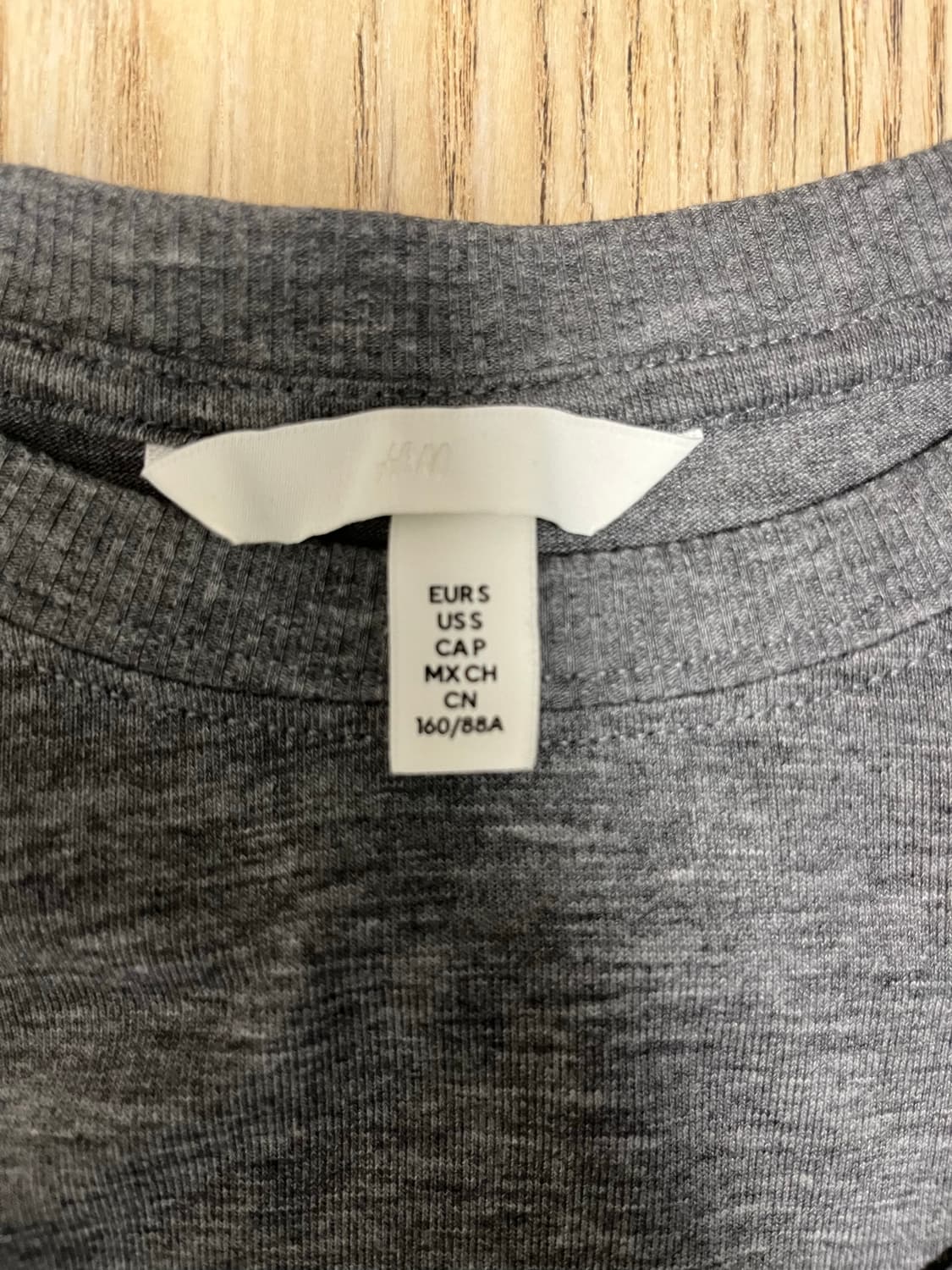 H&M 긴팔 그레이 상품이미지2