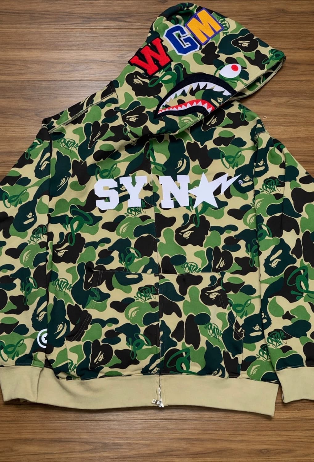 베이프 x 스포티파이 x 시나 월드 바이 센트럴 씨 카모 샤크후드 상품이미지2