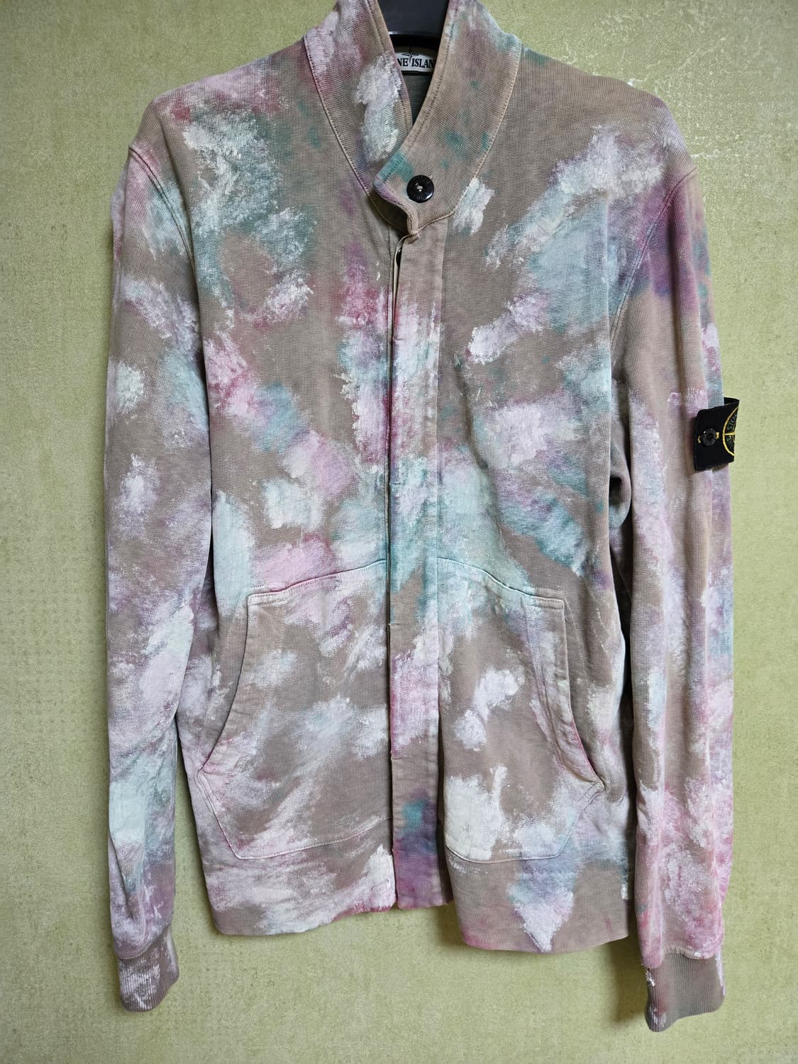 스톤아일랜드 컴퍼스 뱃지 아트 프린트 가디건 M 상품이미지1