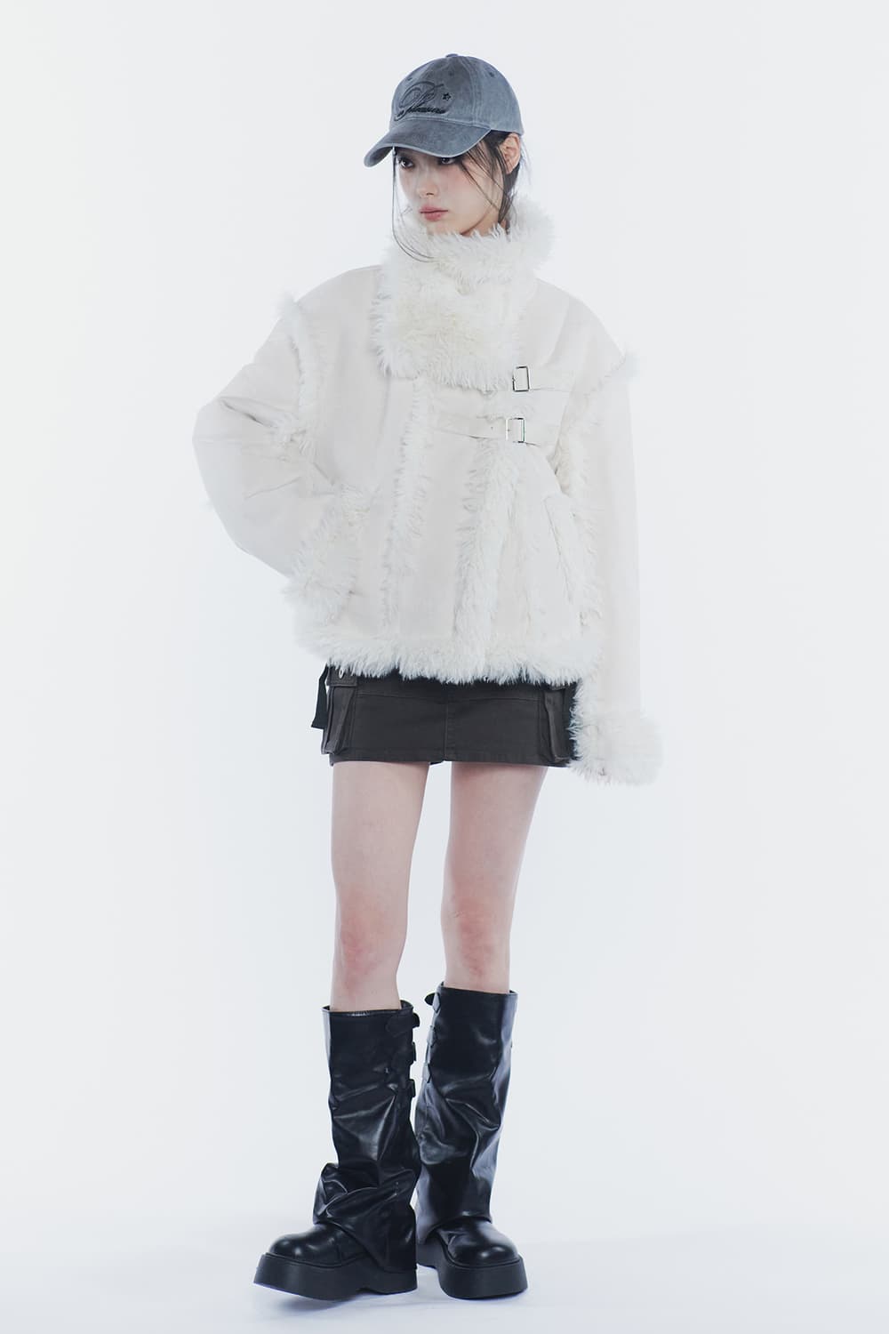 페인오어플레져 LUNA BELTED SHEARLING JACKET 상품이미지1