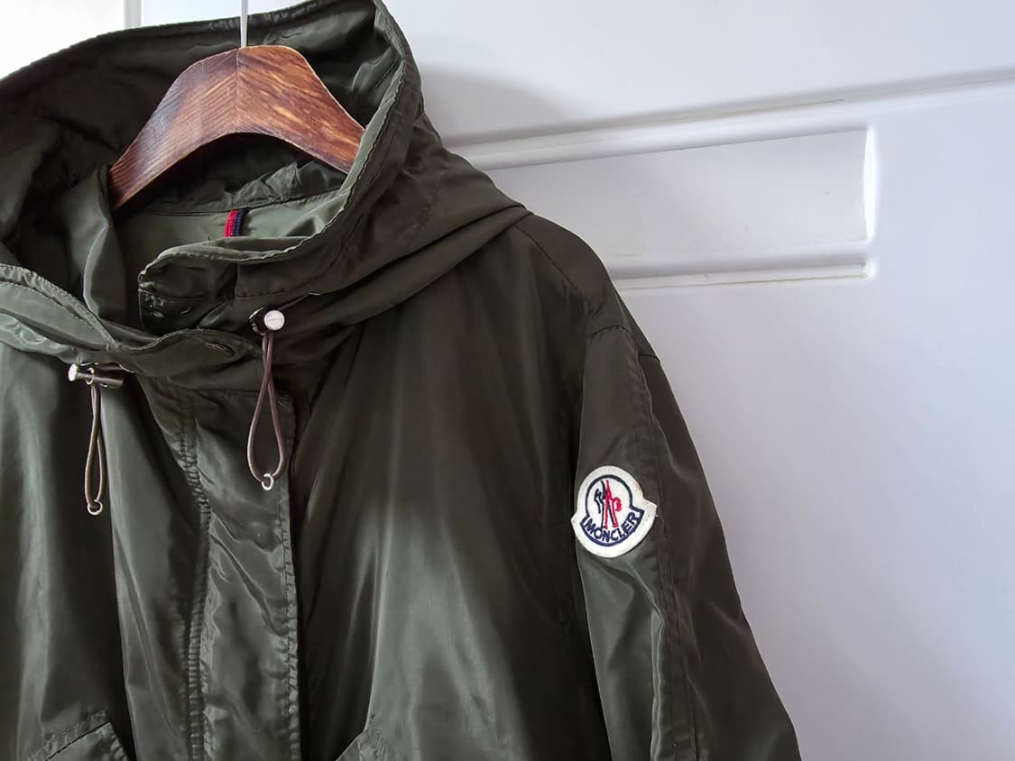 몽클레르 카키색 바막 웨트 후드 롱자켓 여성 2
 상품이미지7