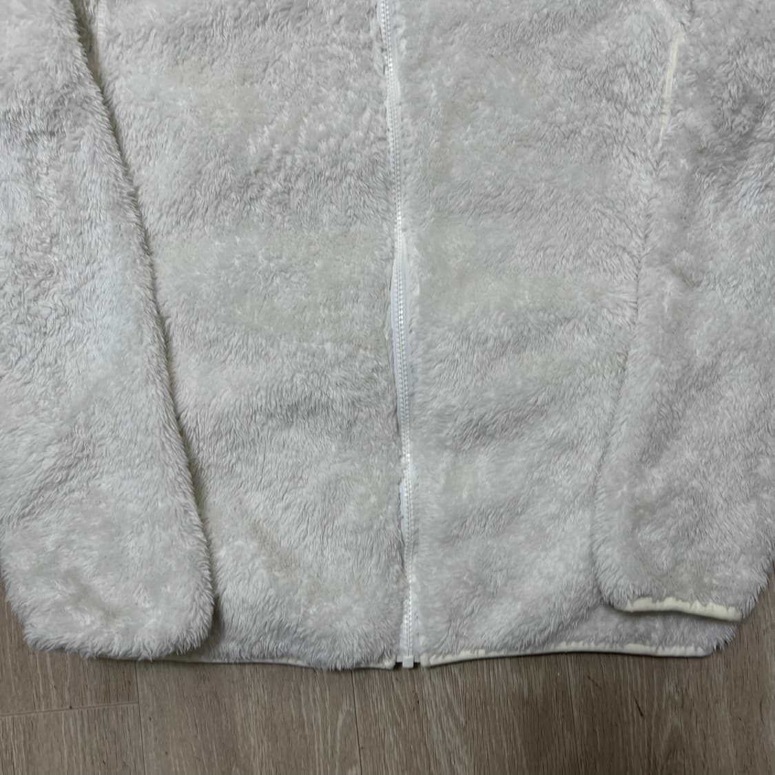 아이더 양털 뽀글이 화이트 후리스 자켓 M/95  상품이미지4