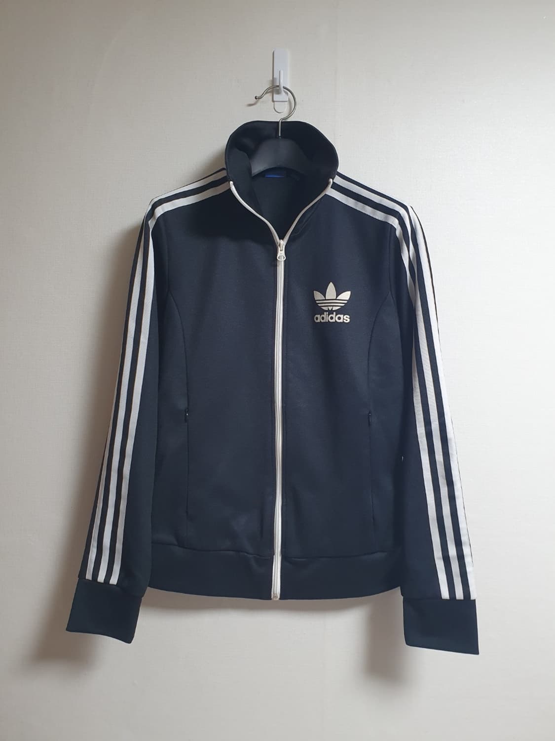 아디다스 유로파 트랙탑 가든 플라워 패턴 져지 블랙 95 상품이미지3