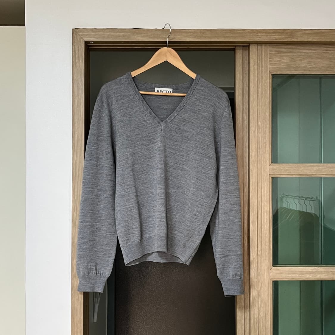 렉토 24 FW 클래식 브이넥 니트 스웨터 그레이 S 상품이미지3