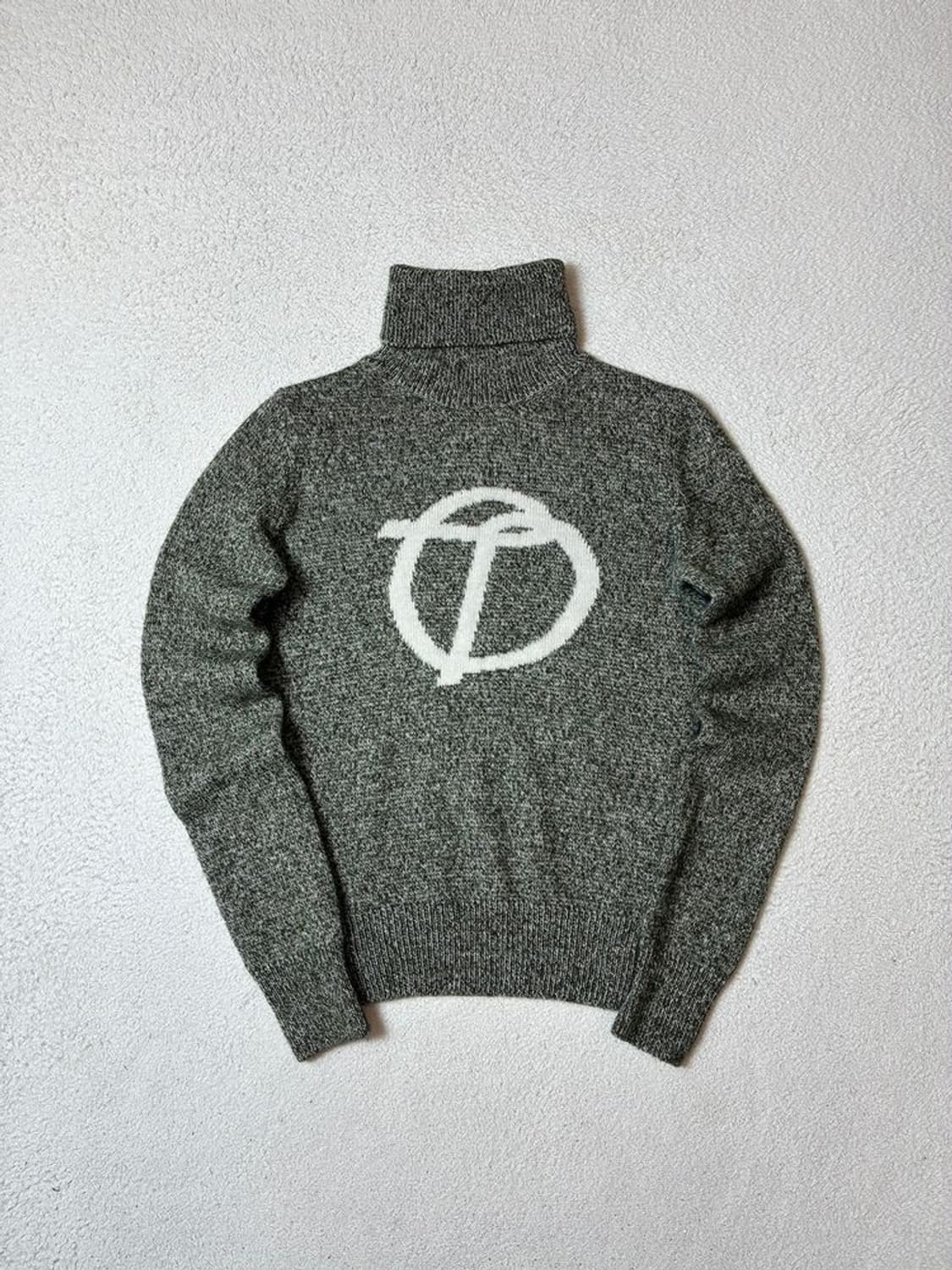 더오픈프로젝트 21FW 심볼 키드 모헤어 터틀넥 스웨터 PN7872 상품이미지1