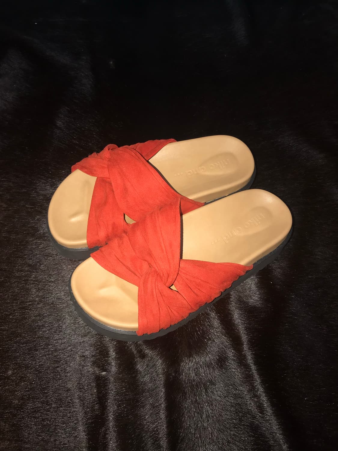 NIKO AND … Wrinkle Fabric Slides 상품이미지2
