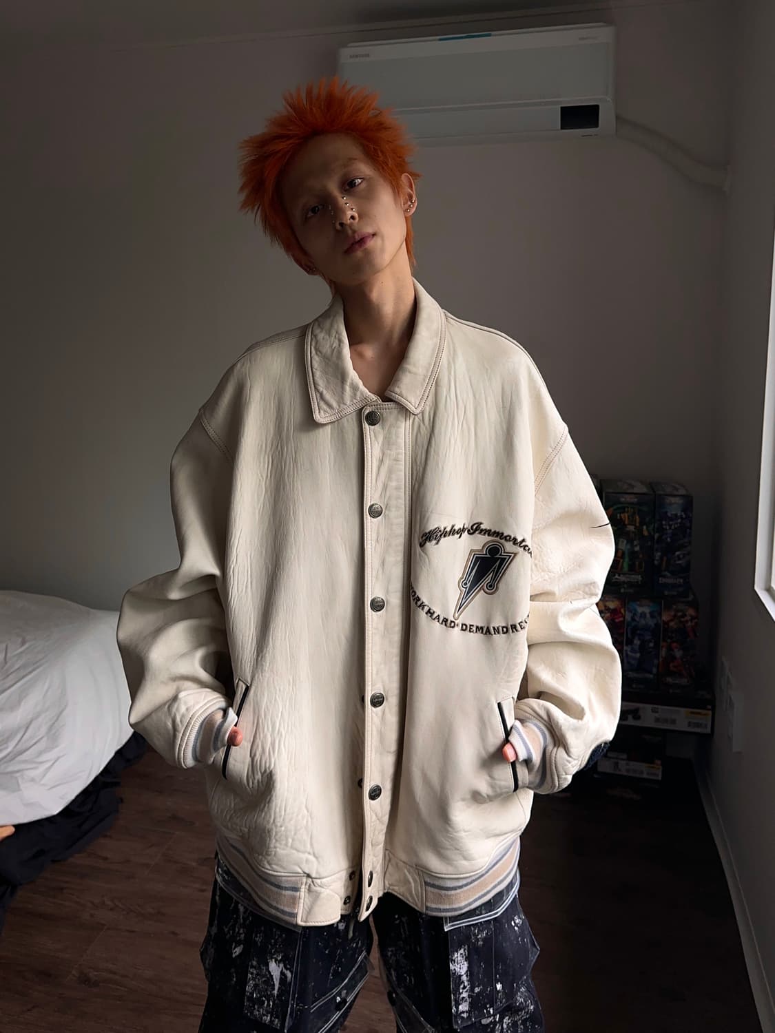 UB Tuff "Mic drop" 콜로서스 오버 레더 자켓 상품이미지5