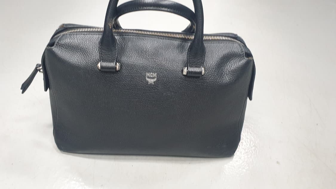 정품 MCM 블랙 보스턴백 상품이미지1