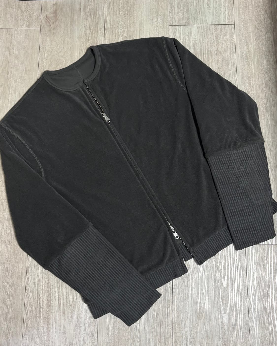 [4]해칭룸 리버시블 레이어 가디건 차콜 상품이미지3