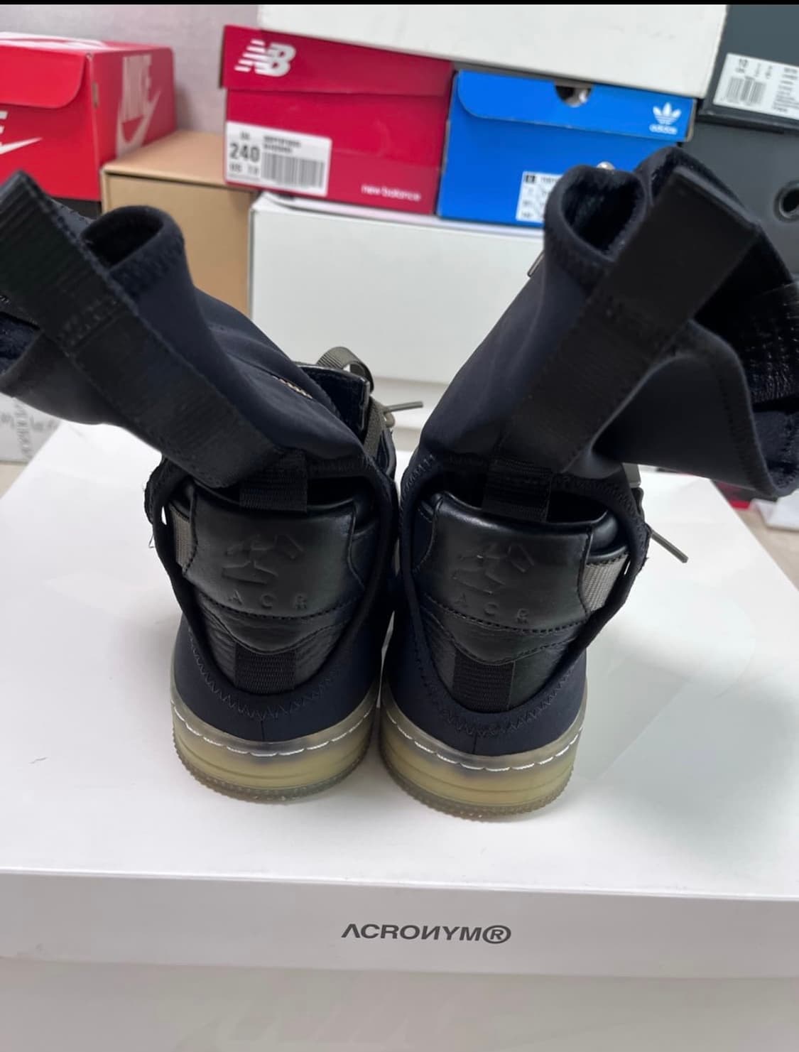 나이키 x 아크로님 다운타운 포스 상품이미지4