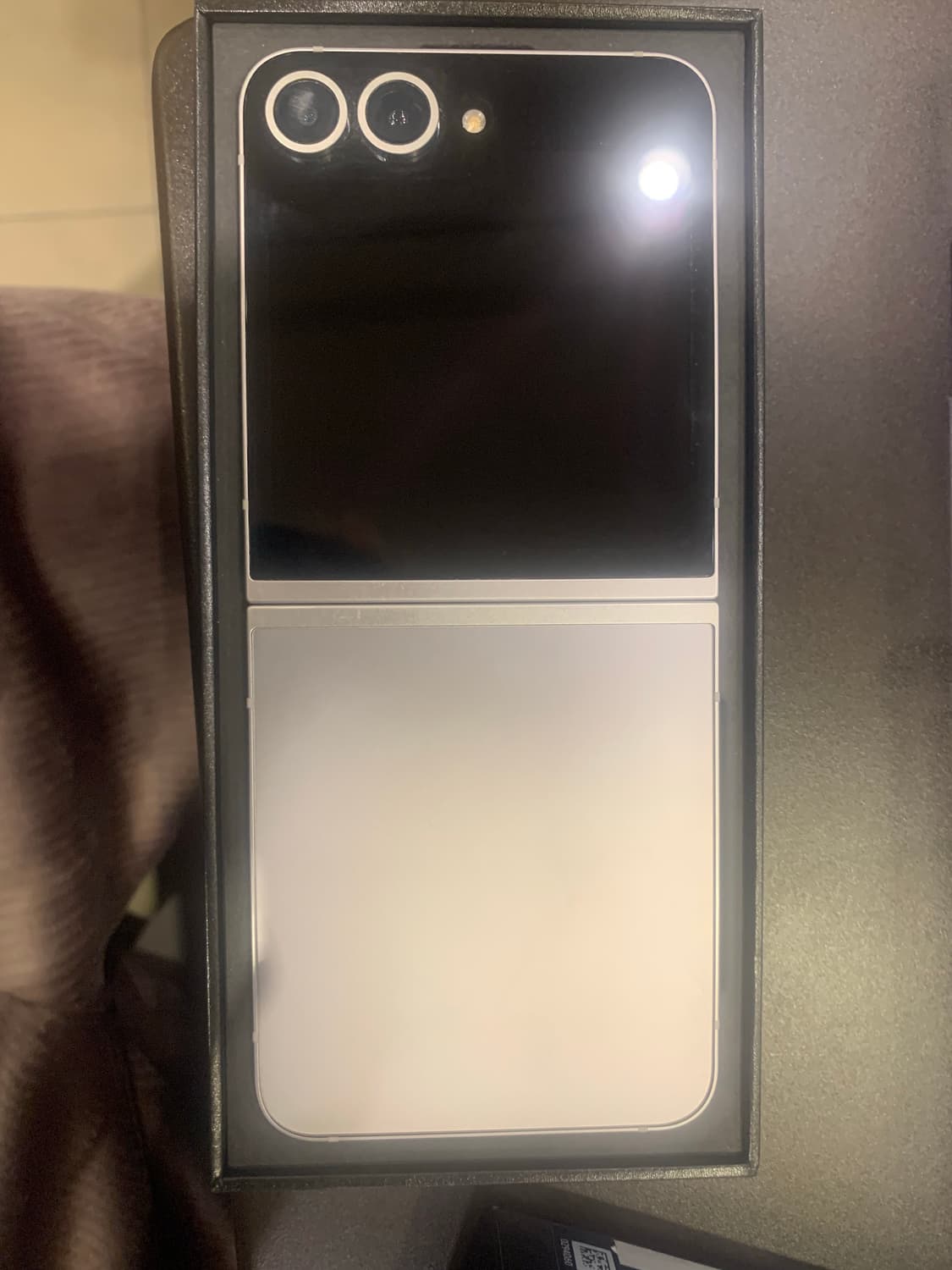 Z플립6 256 상품이미지1