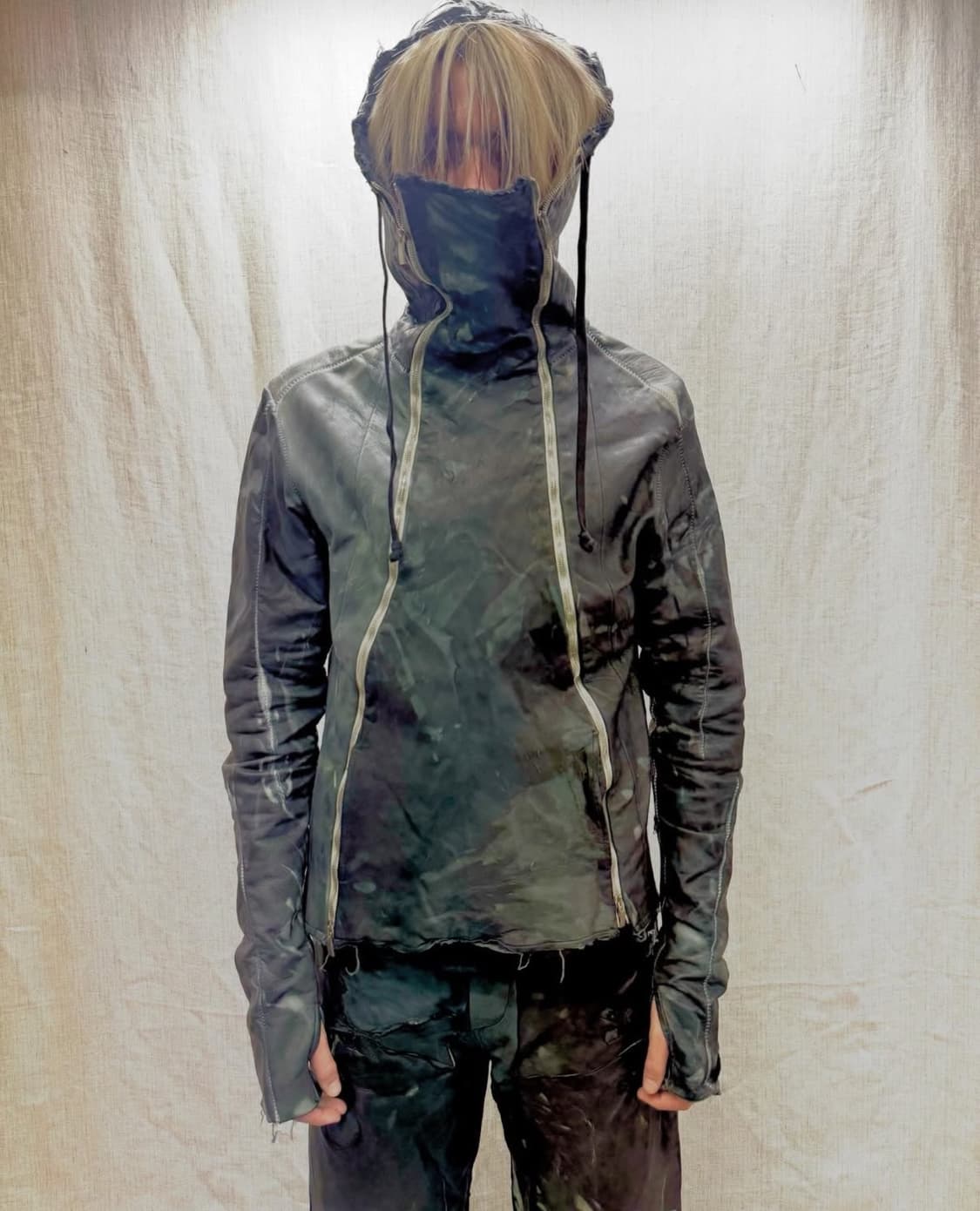 TYPE III DOUBLE ZIP HOODIE IN MOONSTAR L 상품이미지1