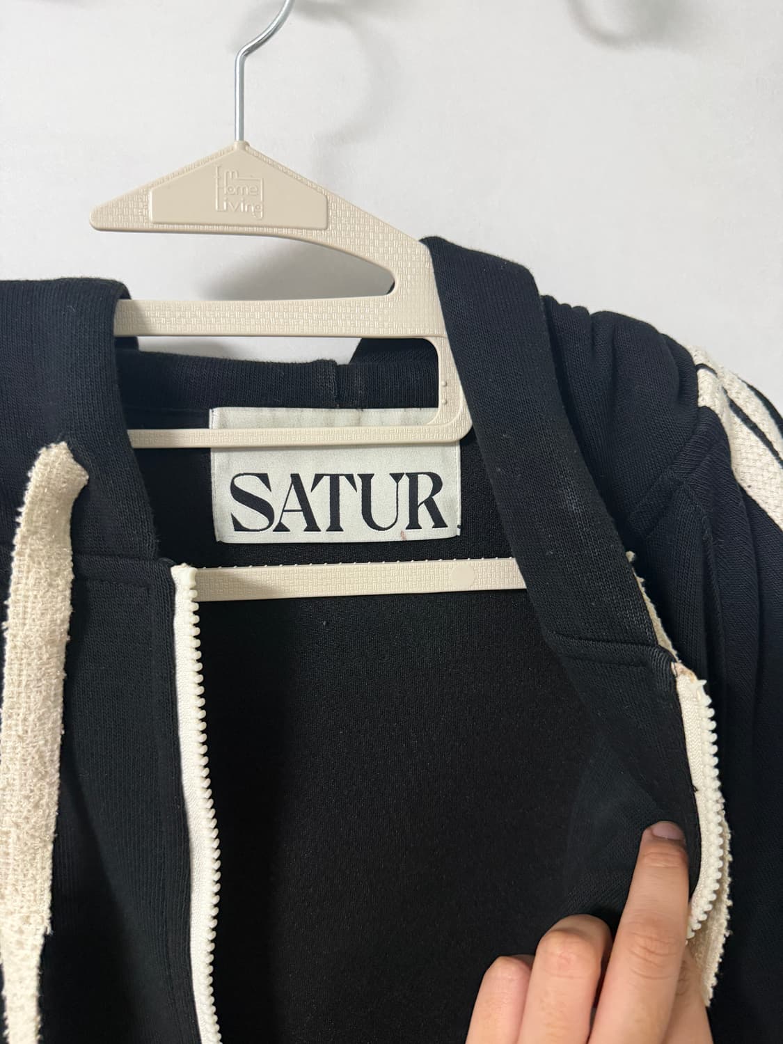 세터 로턴 루즈핏 후드 집업 캐비어 블랙 L 상품이미지4