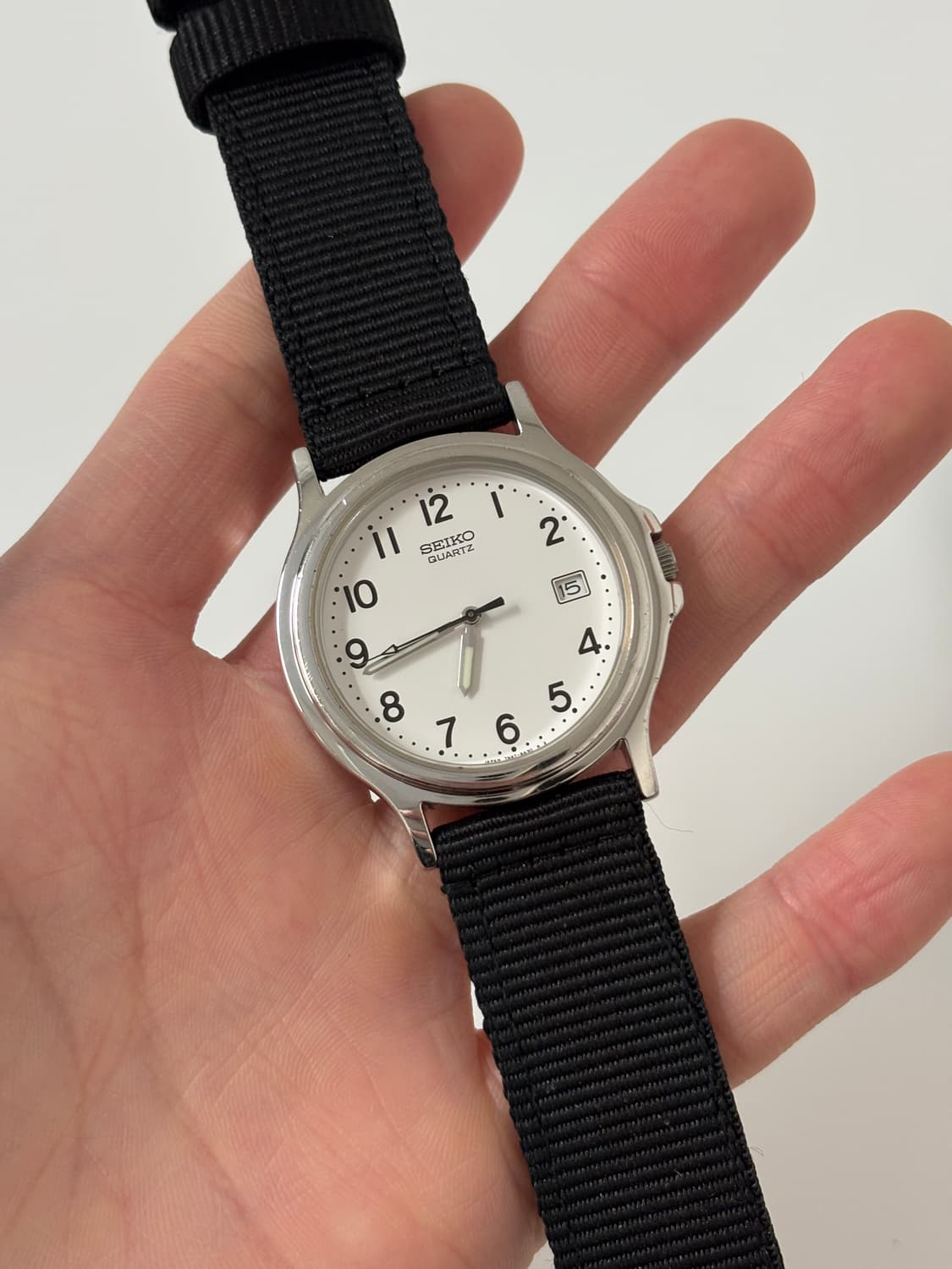 SEIKO 1990년대 Taisho Pharm 40주년 실버 쿼츠 상품이미지1