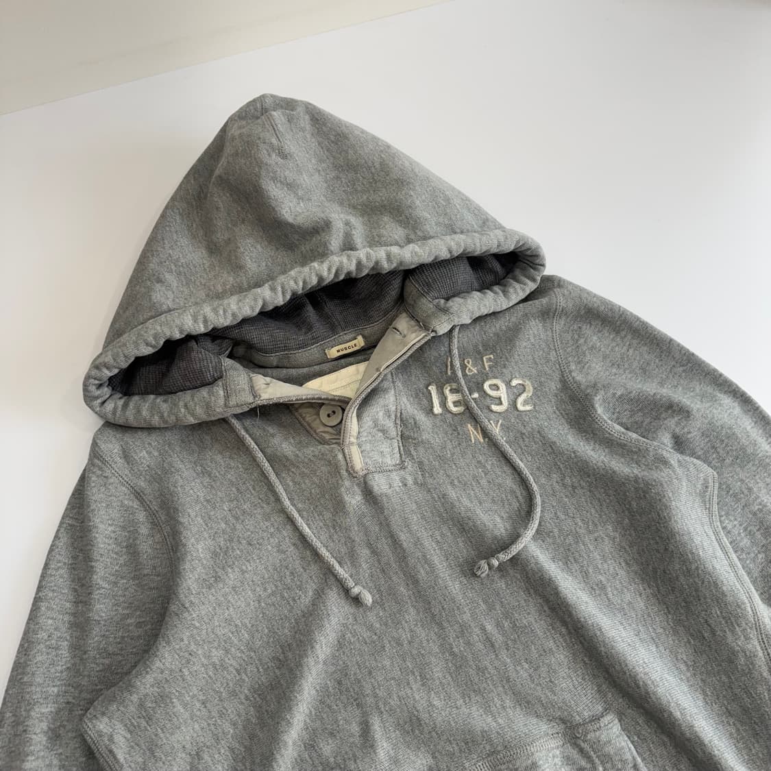 Abercrombie 아베크롬비 그레이 버튼업 후드티 상품이미지4