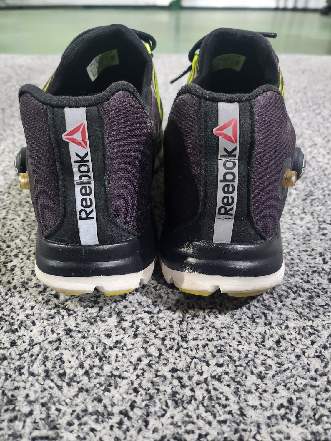 리복 펌프 퓨리 라이트 스니커즈  상품이미지4