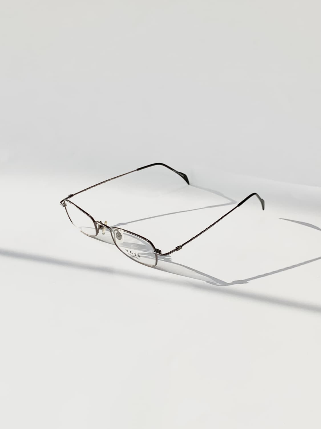 [픽키-421] OGIS 스틸 스퀘어 메탈 안경 미니멀 클래식 초경량 상품이미지3
