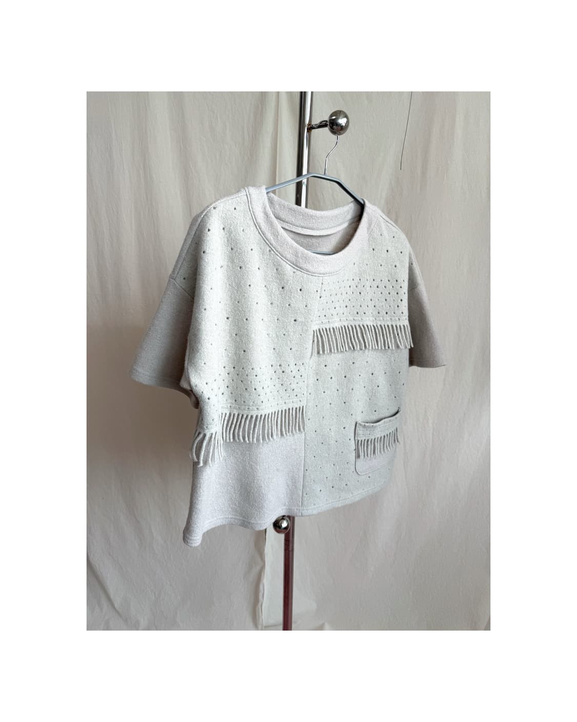 SOEN 니트 펀칭 프린지 티 상품이미지1