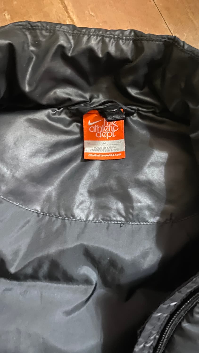 나이키 여성 중경량 패딩 M 블랙 상품이미지3