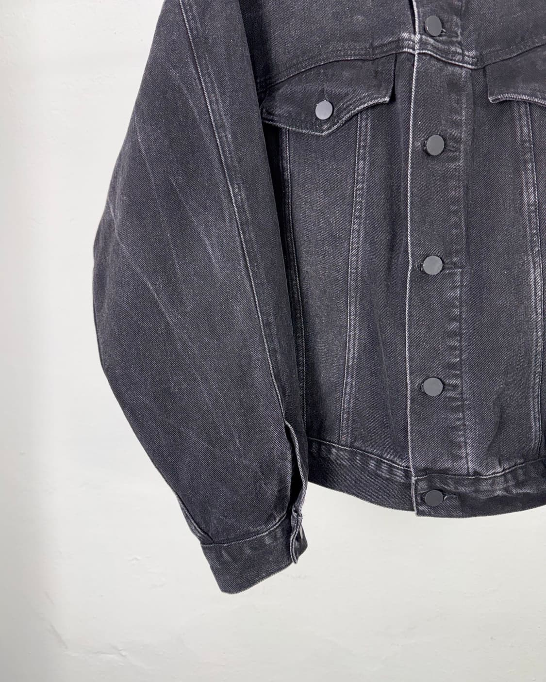피어 오브 갓 23ss 더 블랙 컬렉션 데님 자켓 블랙 상품이미지4