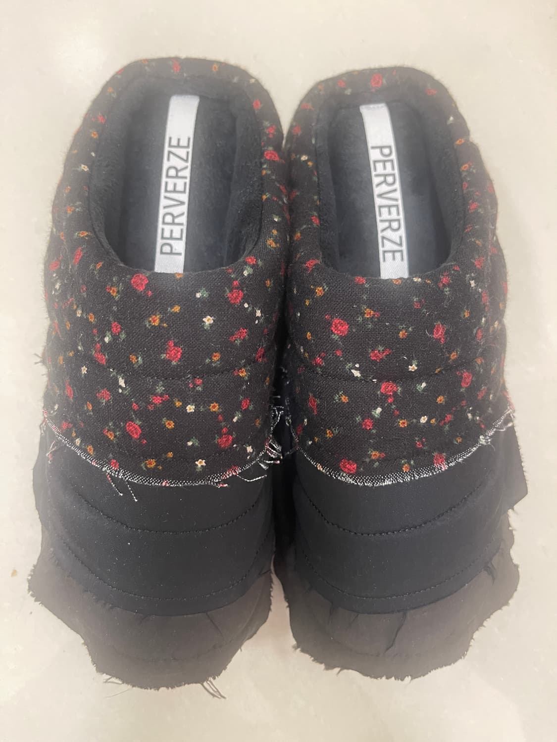 수부 subu perverze 콜라보 슬리퍼 입니다. 상품이미지2