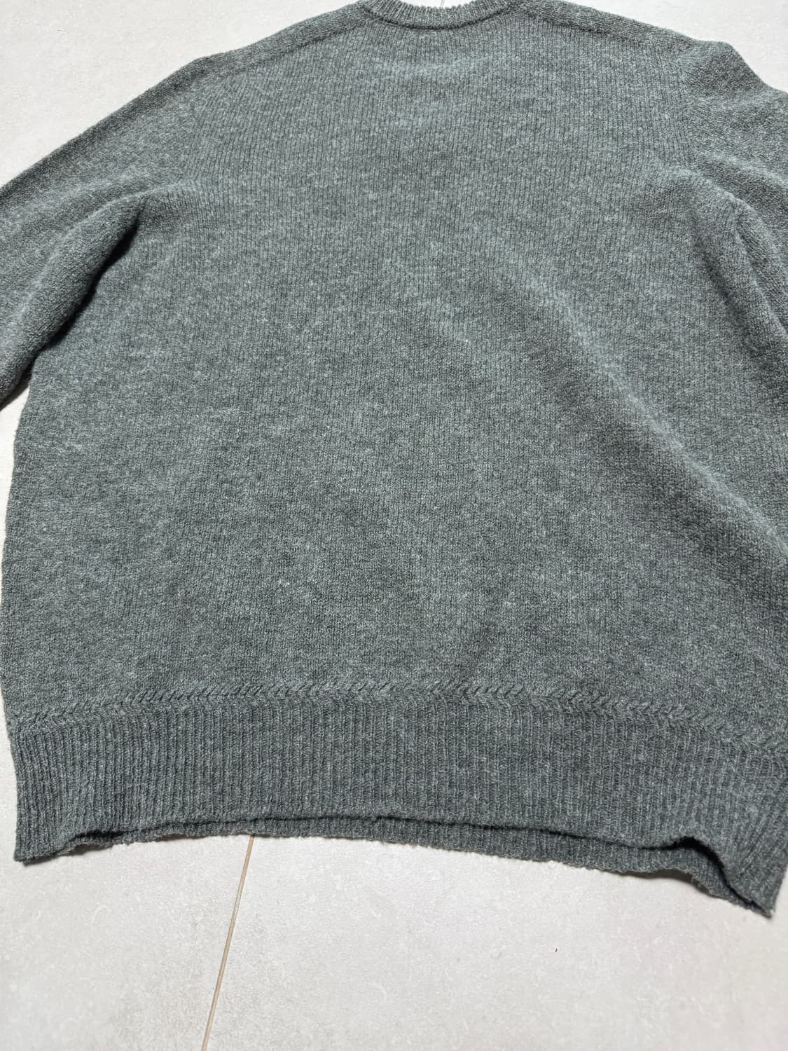 르메르 v neck 니트 스웨터 상품이미지6