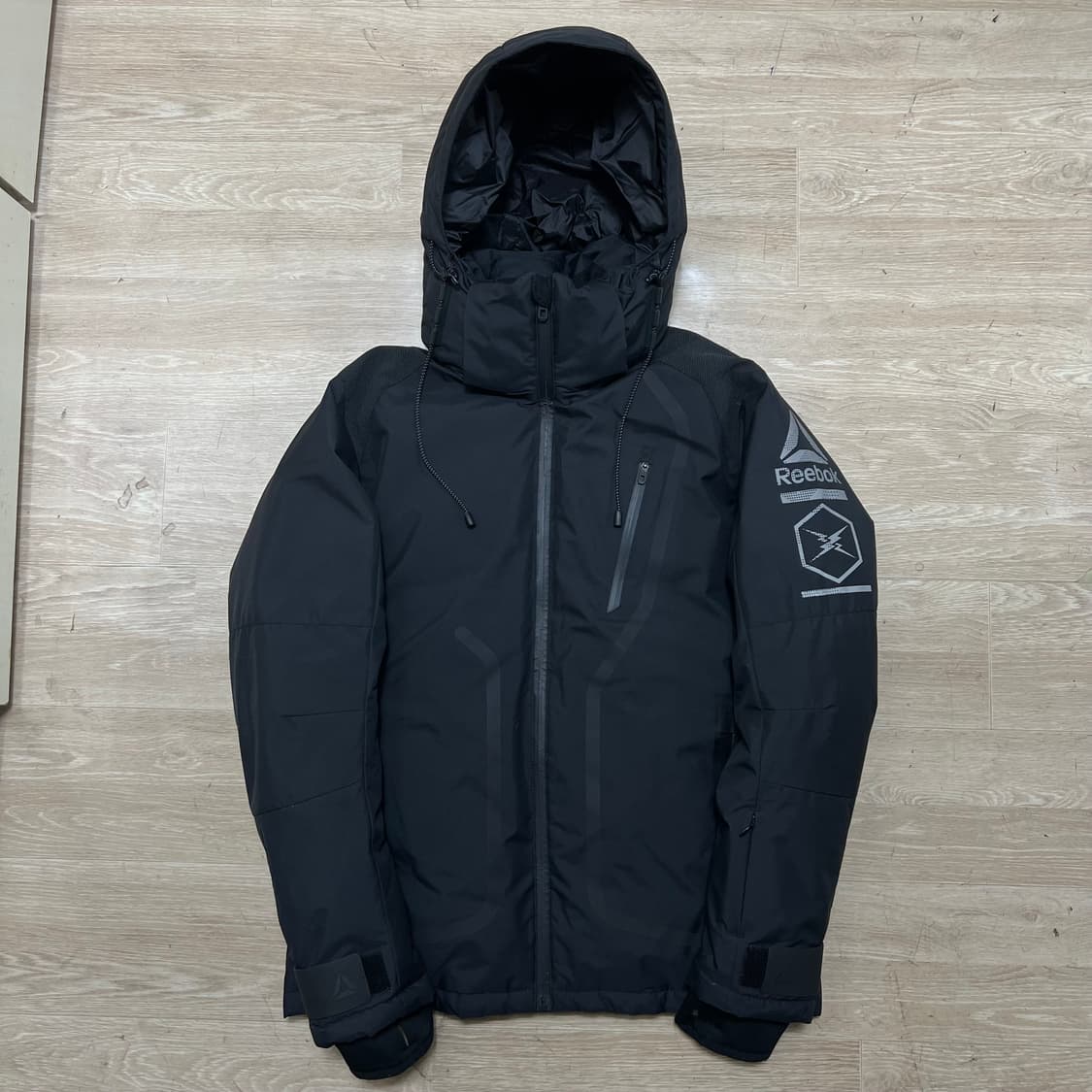 리복 로고 덕다운 후드 패딩 점퍼 [블랙] S/90 상품이미지1