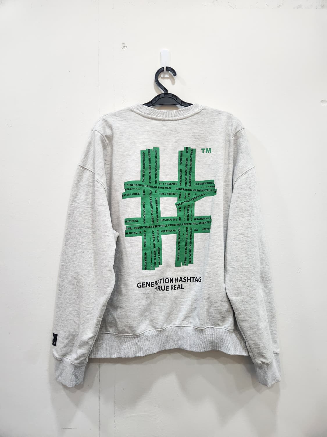 빈트릴 그린 테이핑 해시태그 컴포트핏 맨투맨 남성 100사이즈 상품이미지1