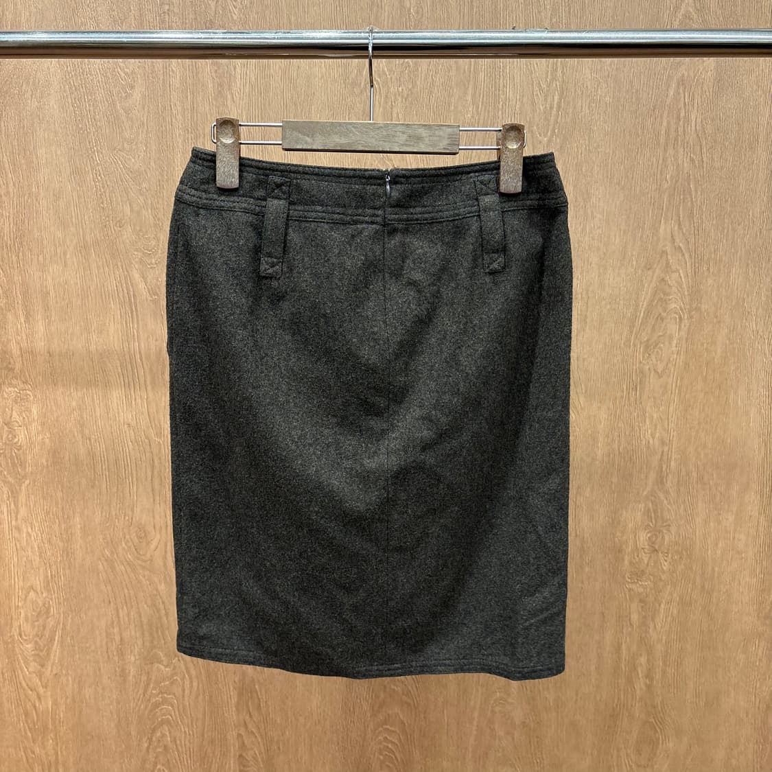 막스마라 미디 스커트 더블 버튼 사이드 포켓 디테일 H라인 브라운 상품이미지3