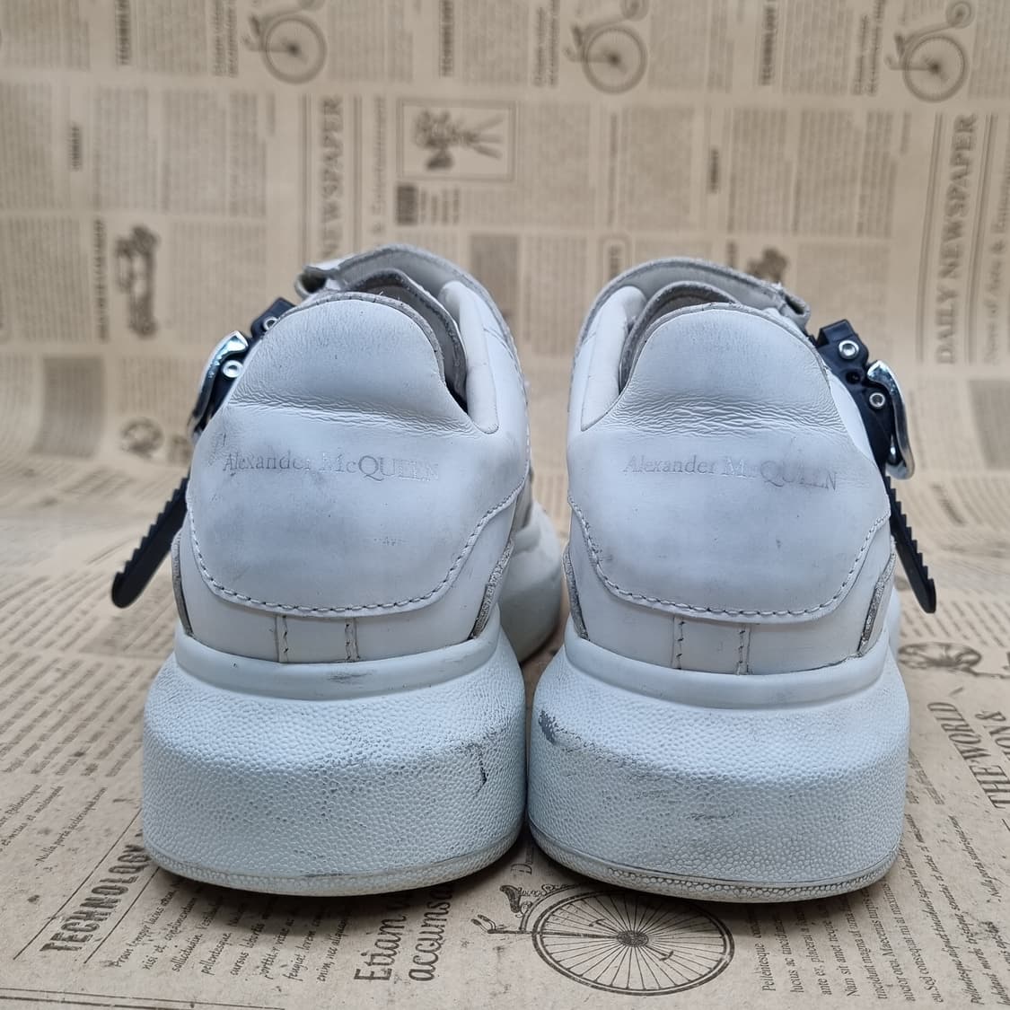 알렉산더맥퀸 오버솔 벨크로 스니커즈 220 상품이미지4