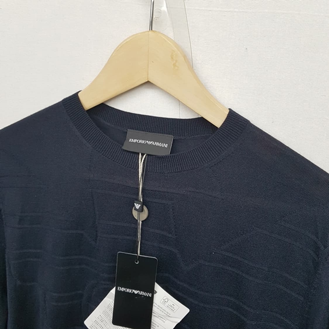 [새상품] EMPORIO ARMANI 아르마니 울 티셔츠 네이비 상품이미지2