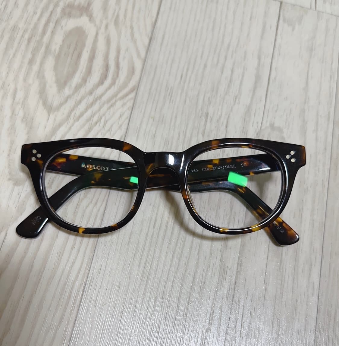 모스콧 빌다 48 톨토이즈 판매(남여공용) 상품이미지2