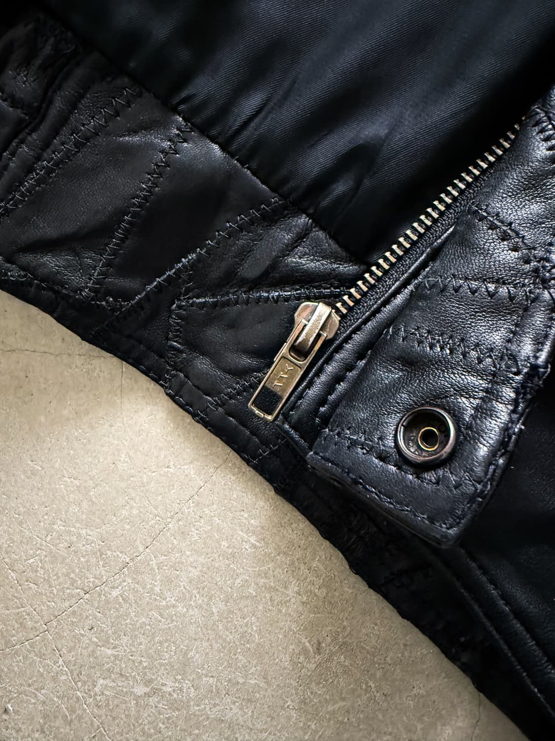 Vintage Sheepskin Leather Bomber Jacket 상품이미지7