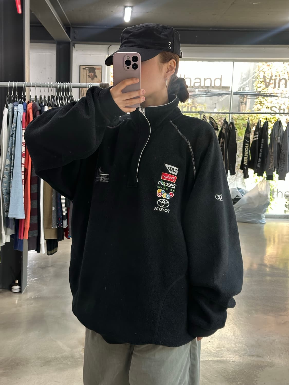 라인세븐 반집업 자수 스티치 플리스 상품이미지1