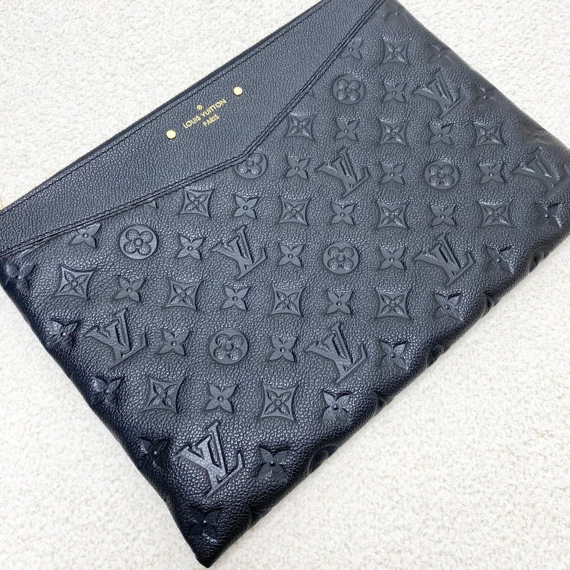 루이비통 클러치백 데일리 파우치 상품이미지3