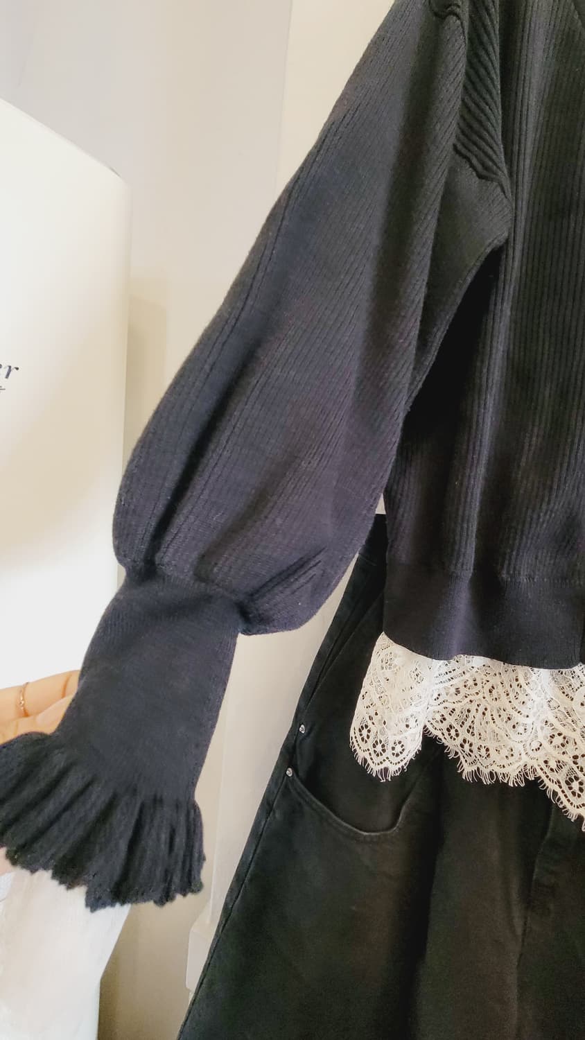 리본벌룬 가디건. 레이스 블라우스. 블랙진 와이드팬츠 상품이미지8