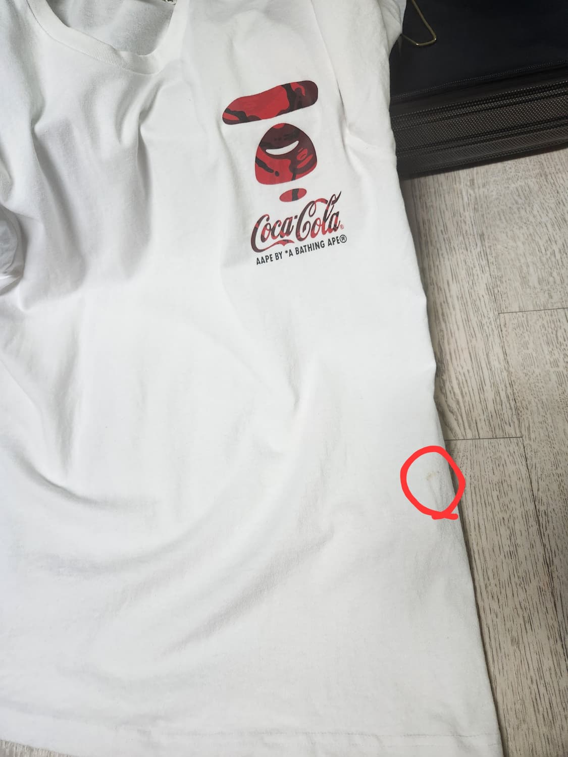 베이프 코카콜라 한정판 콜라보 반팔티 상품이미지8