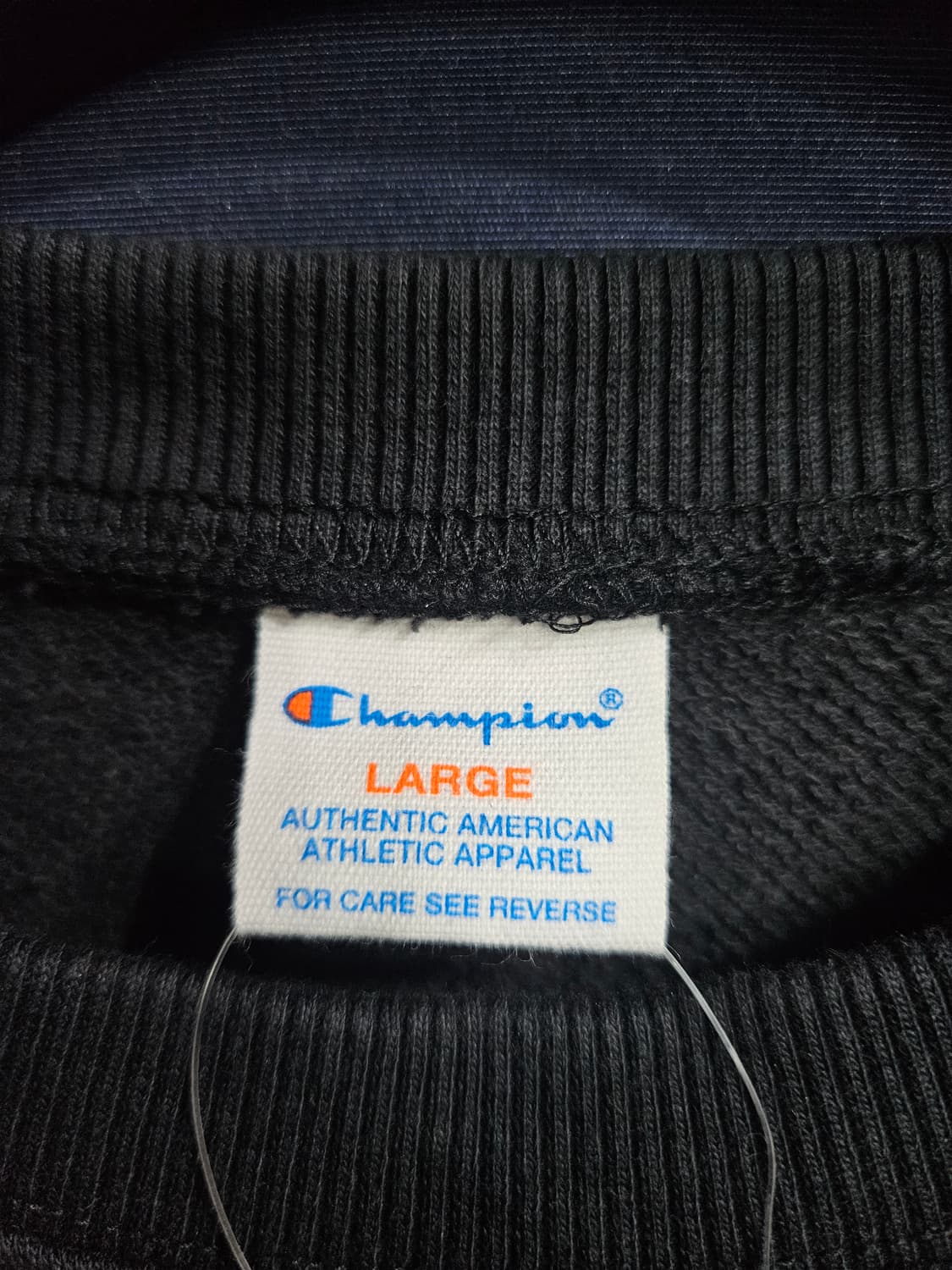 챔피온 프린팅 블랙차콜 남성 100 맨투맨  상품이미지3