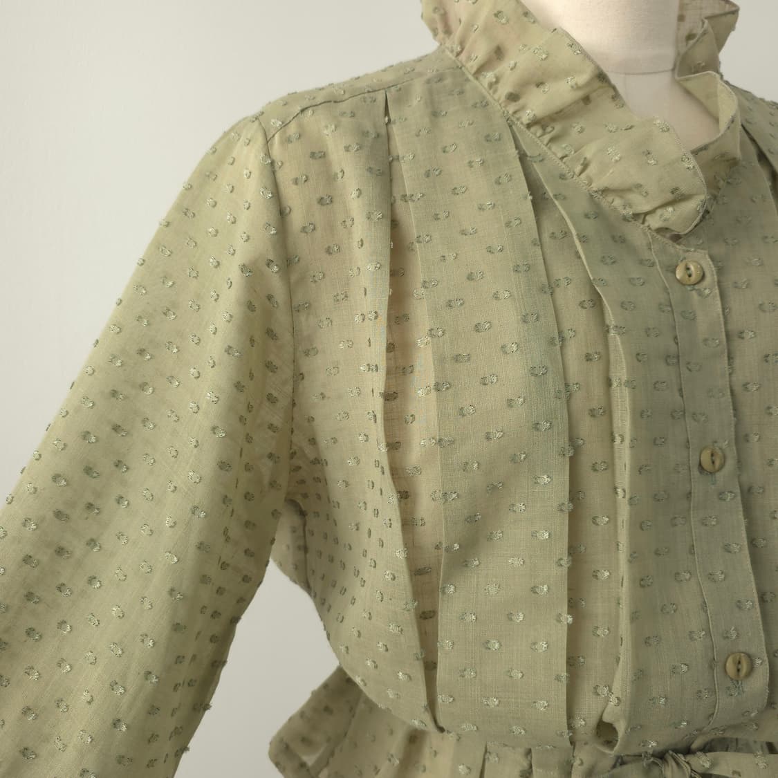 Montate 올리브그린 마혼방 시스루 프릴 8부 블라우스 상품이미지6